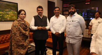 शहराध्यक्षपदी नियुक्ती झाल्यानंतर शंकर जगताप यांनी मुंबई येथे उपमुख्यमंत्री मा.देवेंद्रजी फडणवीस आणि भाजपा प्रदेशाध्यक्ष मा.चंद्रशेखरजी बावनकुळे यांच्याहस्ते स्वीकारले नियुक्तीपत्र
